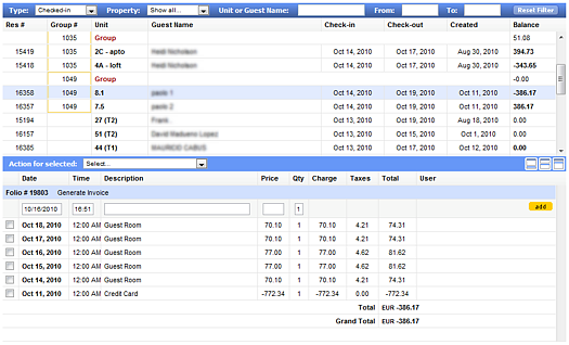 Guest Folio section is horizontally split and size of the bottom section is adjustable